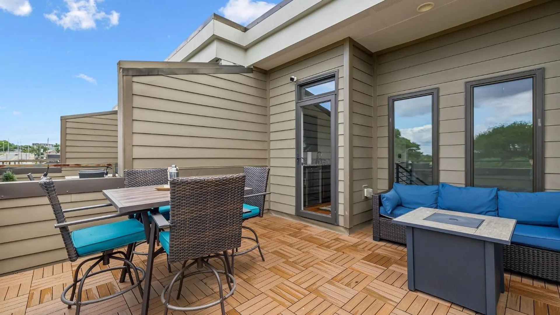 Holiday home Spacious 3-Story Townhome W Rooftop & City Views Nashville United States